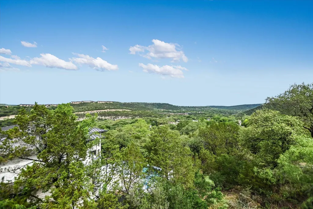 5500 Blueridge Court Austin TX 78731
