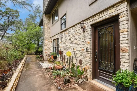 5500 Blueridge Court Austin TX 78731