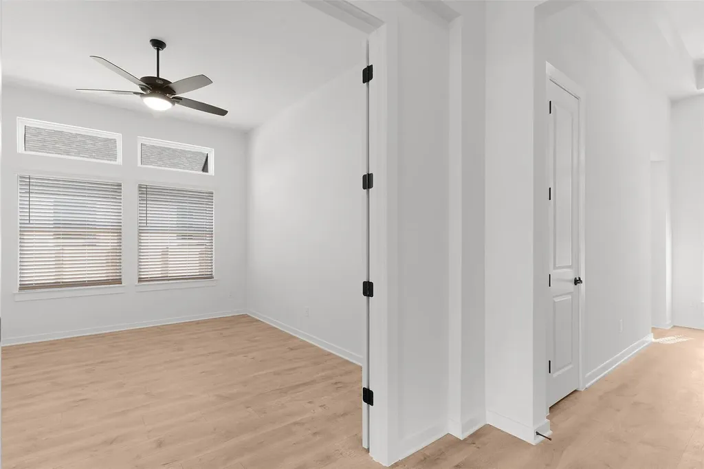 328 Ridgewell Loop Georgetown TX 78633