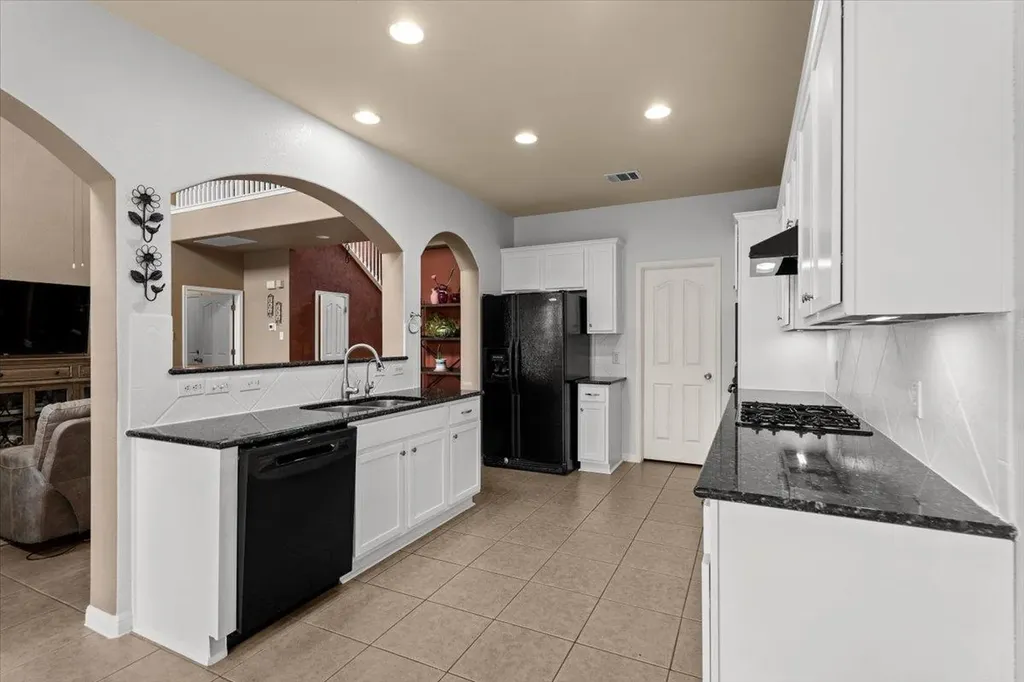 1201 Drake Cove Leander TX 78641