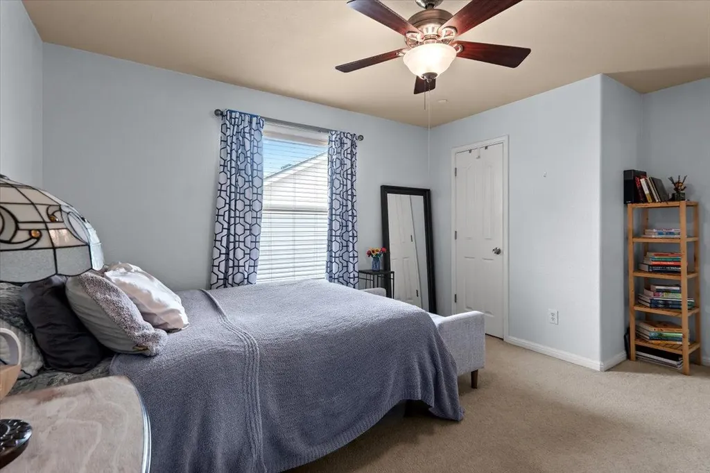 1201 Drake Cove Leander TX 78641