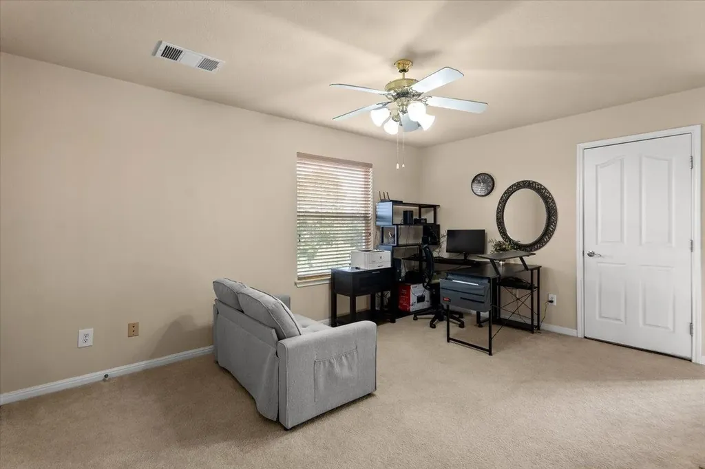 1201 Drake Cove Leander TX 78641