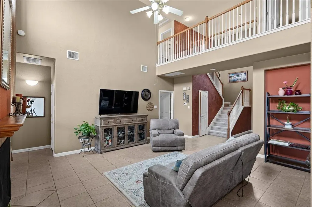 1201 Drake Cove Leander TX 78641