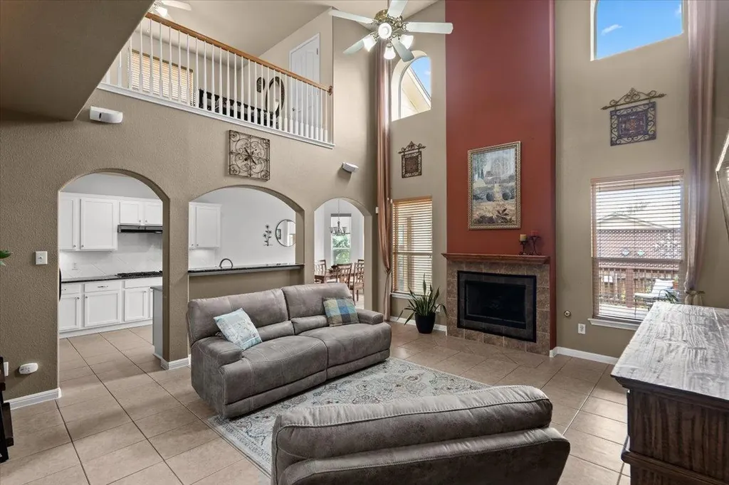 1201 Drake Cove Leander TX 78641