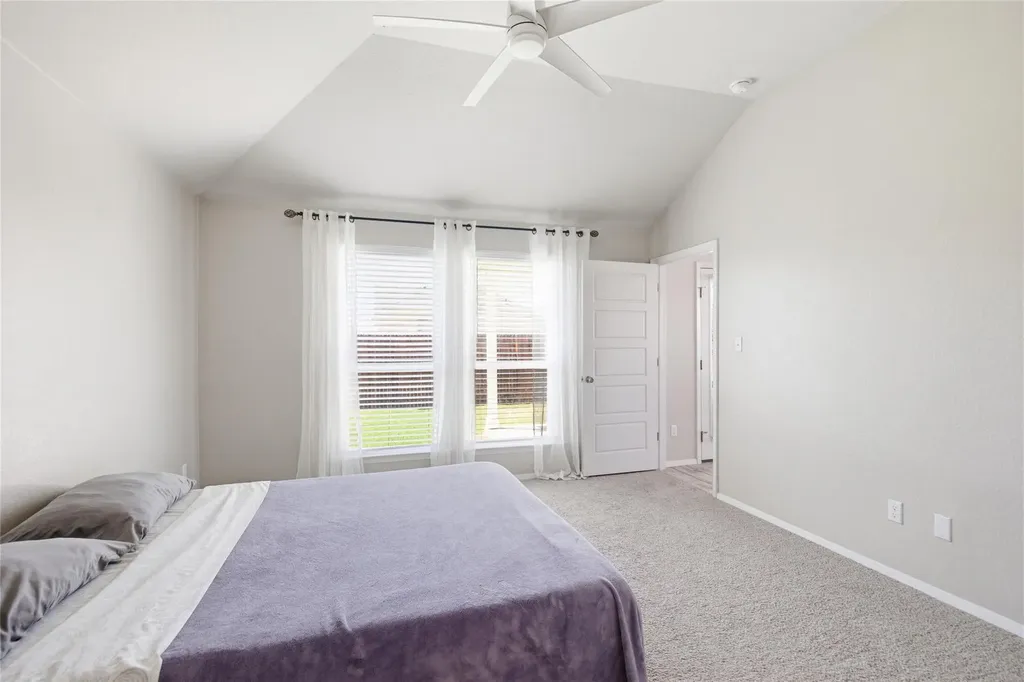 269 Gaida Loop Georgetown TX 78628