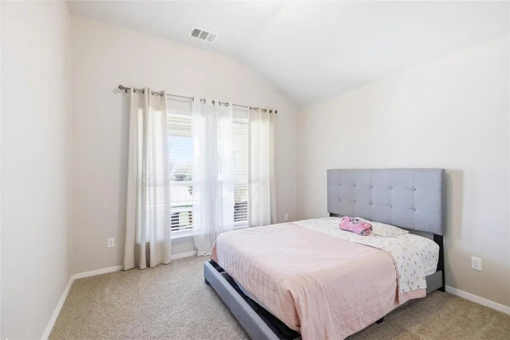 269 Gaida Loop Georgetown TX 78628