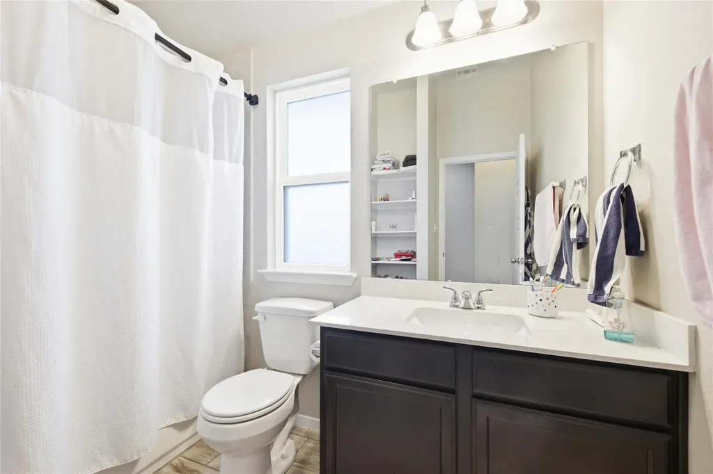 269 Gaida Loop Georgetown TX 78628