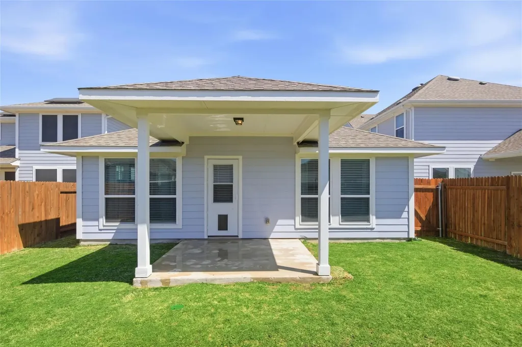 269 Gaida Loop Georgetown TX 78628