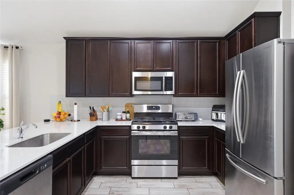 269 Gaida Loop Georgetown TX 78628