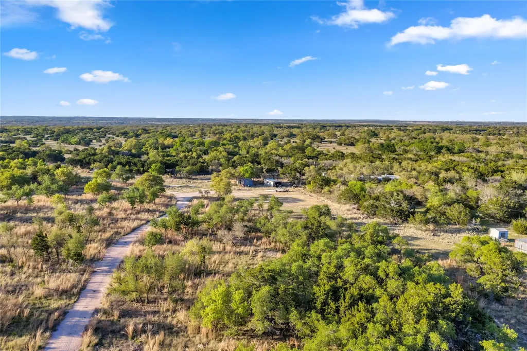 104 County Road 323a Liberty Hill TX 78642