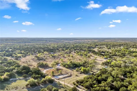 104 County Road 323a Liberty Hill TX 78642
