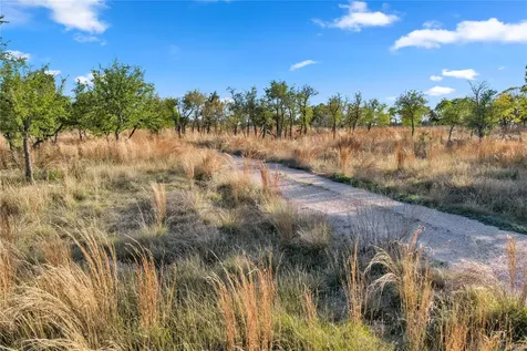 104 County Road 323a Liberty Hill TX 78642