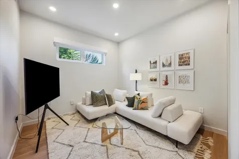 4004 Banister Lane Austin TX 78704