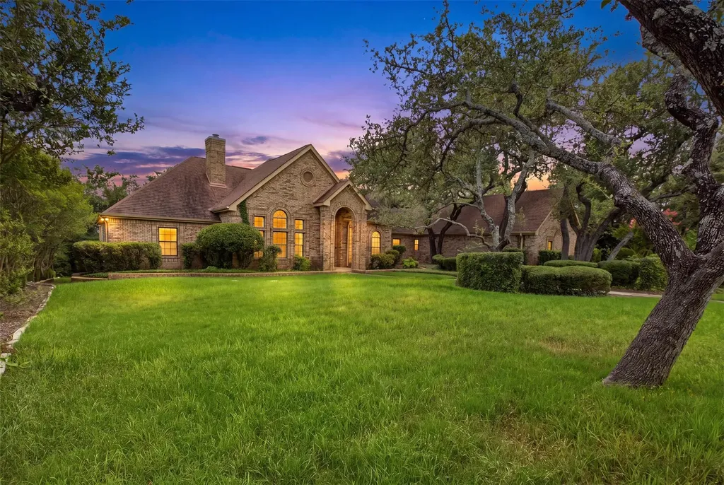 8801 Bell Mountain Drive Austin TX 78730