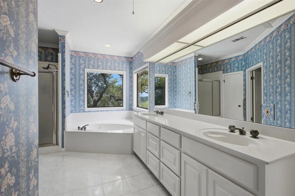 8801 Bell Mountain Drive Austin TX 78730