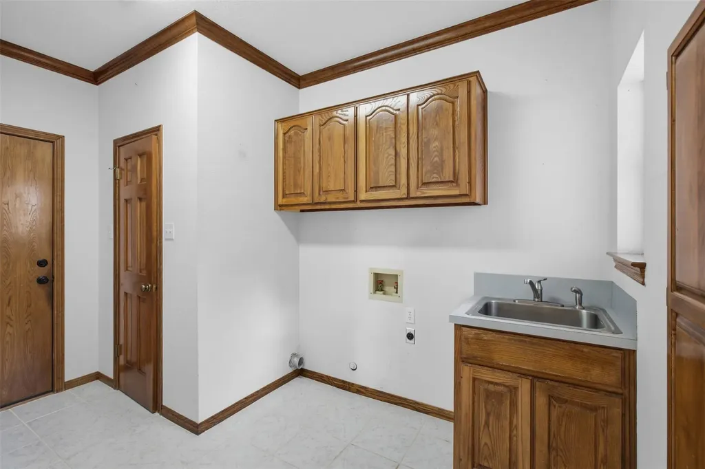 8801 Bell Mountain Drive Austin TX 78730