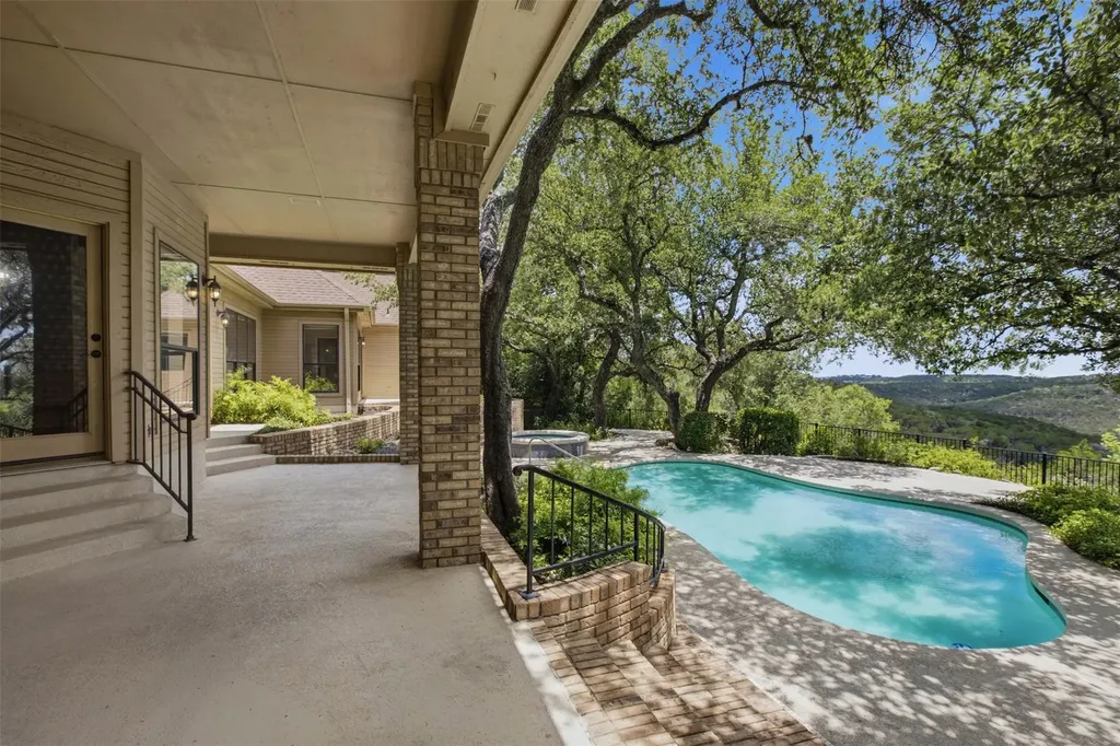 8801 Bell Mountain Drive Austin TX 78730
