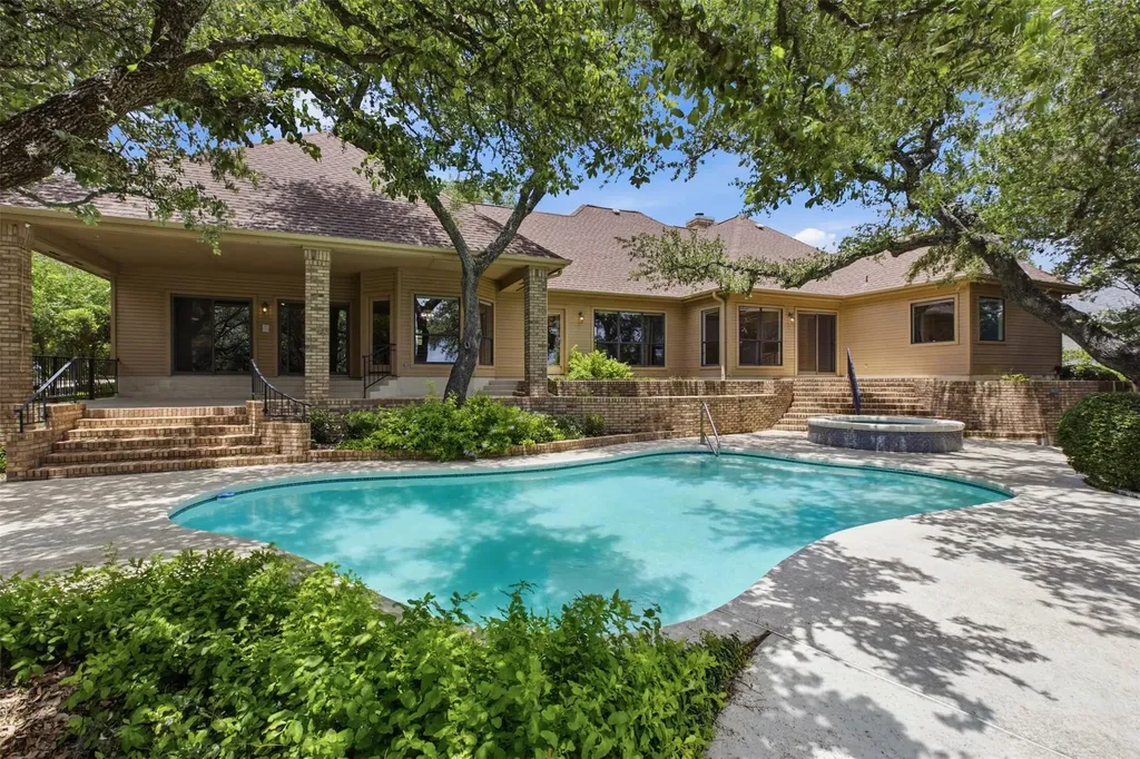 8801 Bell Mountain Drive Austin TX 78730