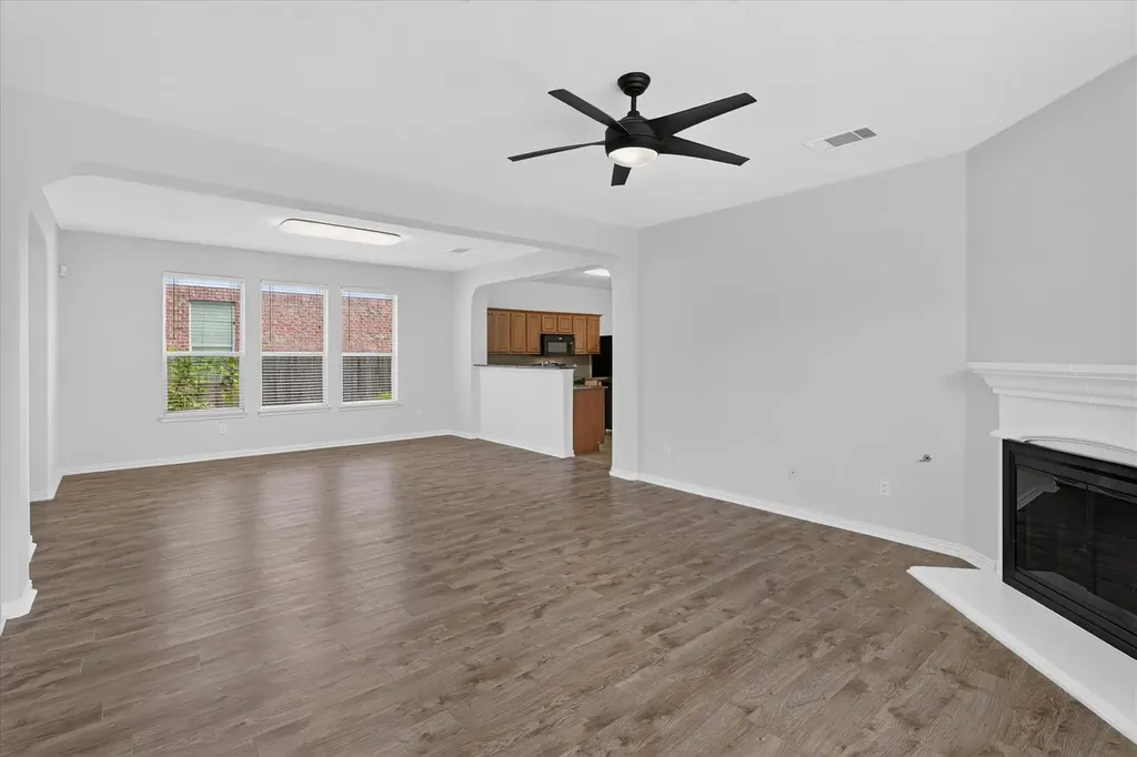 11901 Buzz Schneider Lane Austin TX 78748