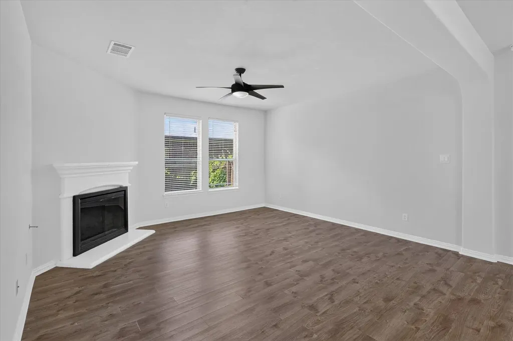 11901 Buzz Schneider Lane Austin TX 78748