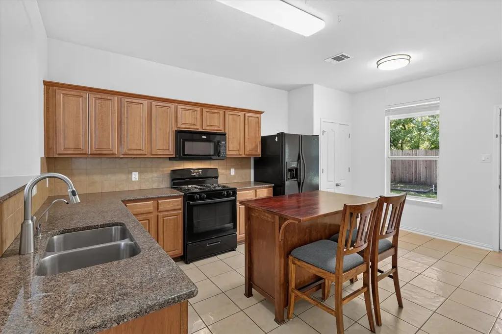 11901 Buzz Schneider Lane Austin TX 78748
