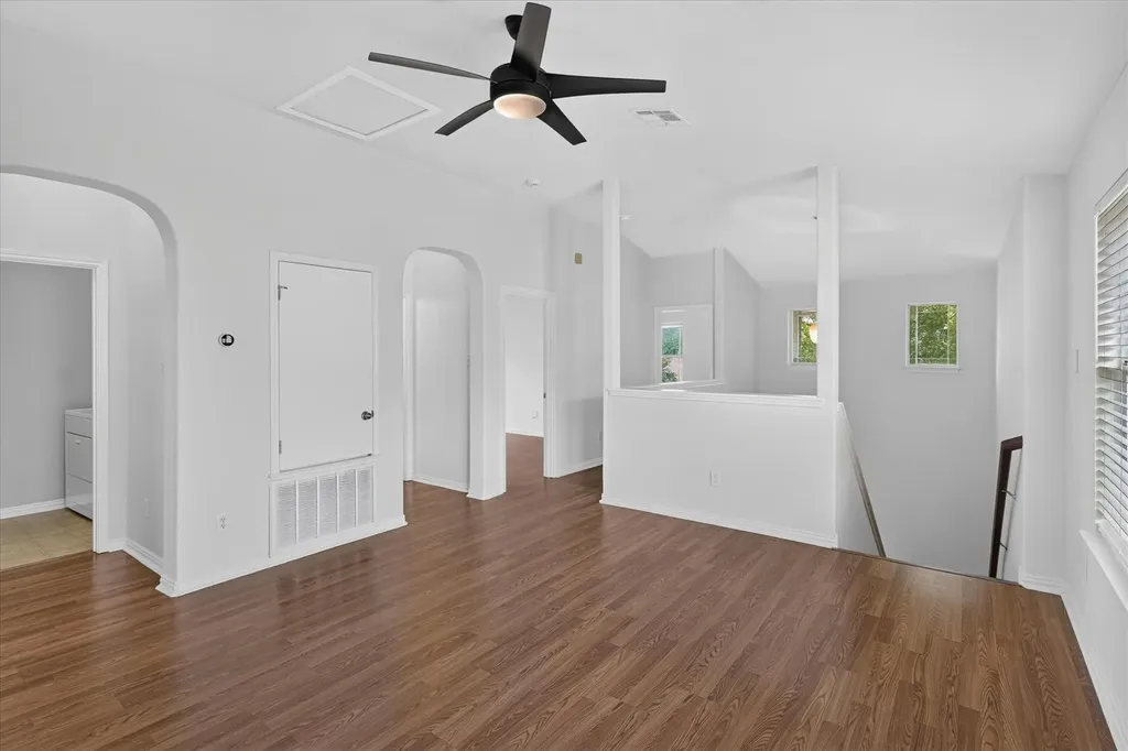 11901 Buzz Schneider Lane Austin TX 78748