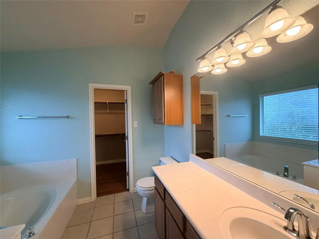 11901 Buzz Schneider Lane Austin TX 78748