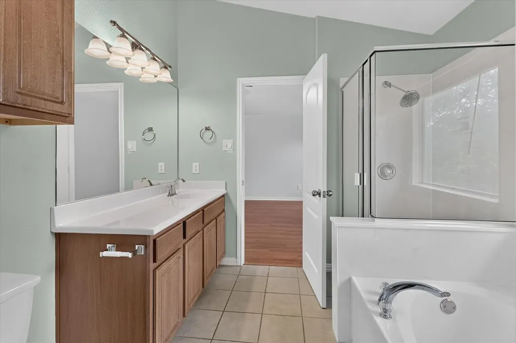 11901 Buzz Schneider Lane Austin TX 78748
