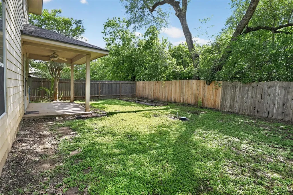 11901 Buzz Schneider Lane Austin TX 78748