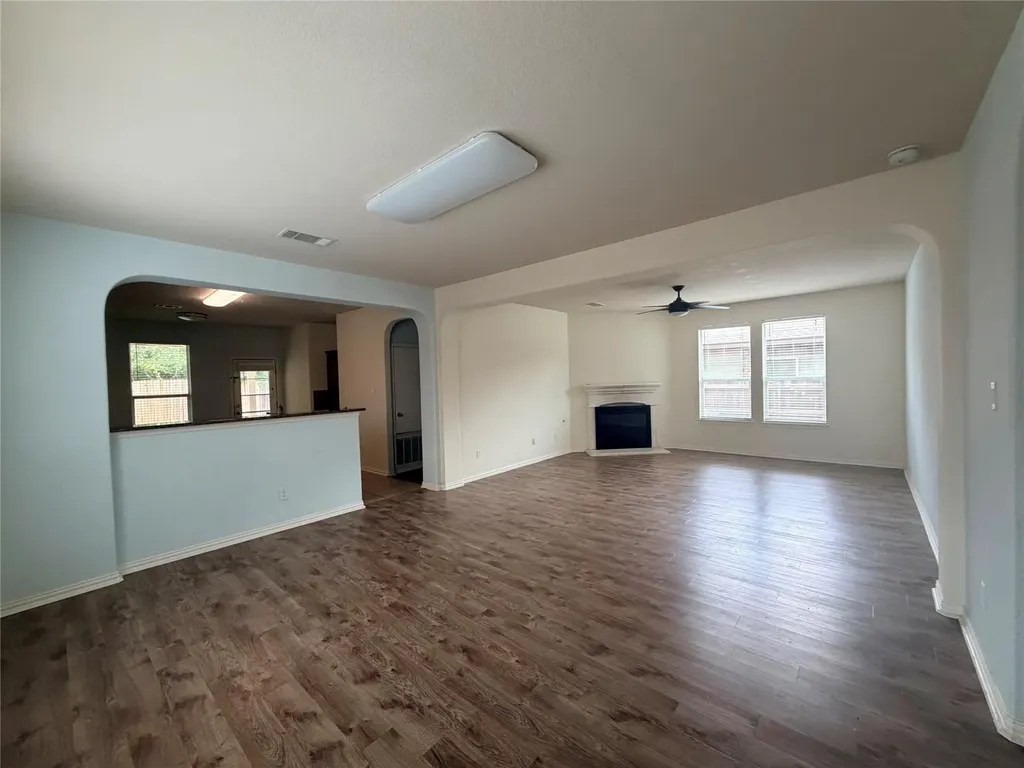 11901 Buzz Schneider Lane Austin TX 78748