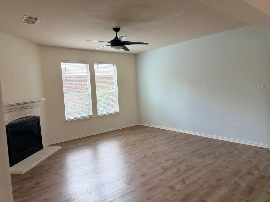 11901 Buzz Schneider Lane Austin TX 78748
