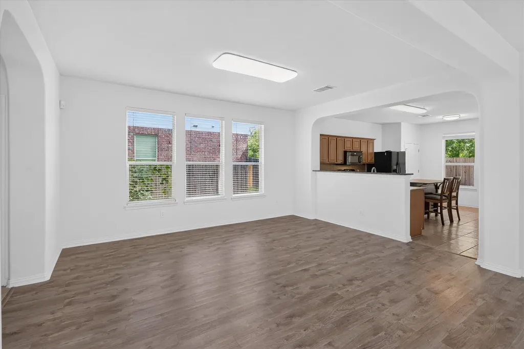 11901 Buzz Schneider Lane Austin TX 78748