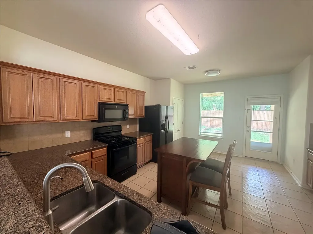 11901 Buzz Schneider Lane Austin TX 78748