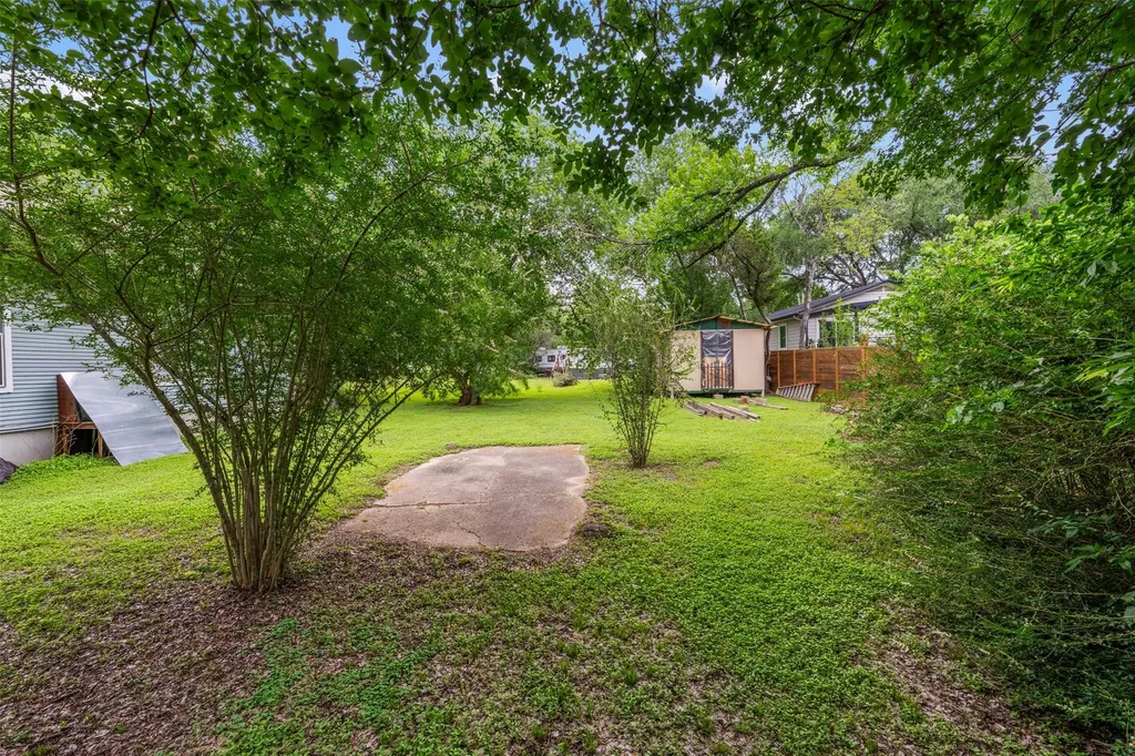 1132 Eleanor Street Austin TX 78721