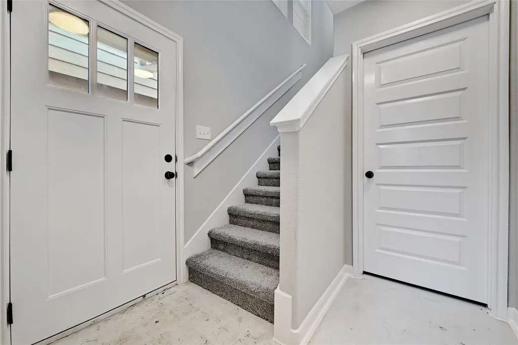 2909 Saville Loop Austin TX 78741