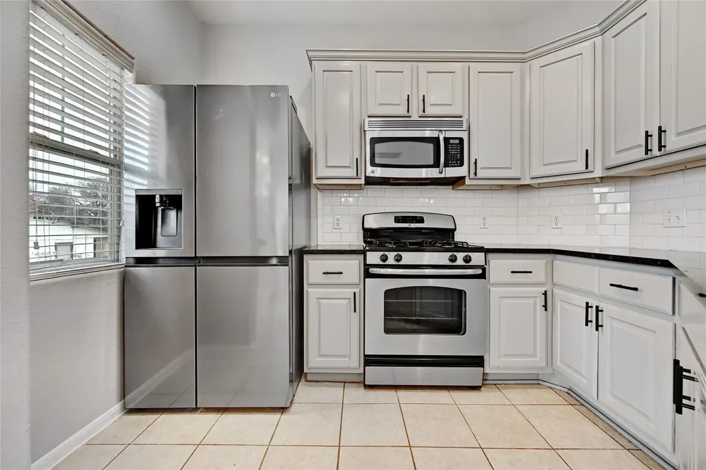 2909 Saville Loop Austin TX 78741
