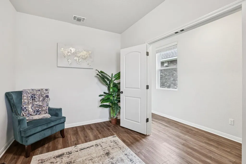 204 Swinging H Lane Georgetown TX 78633