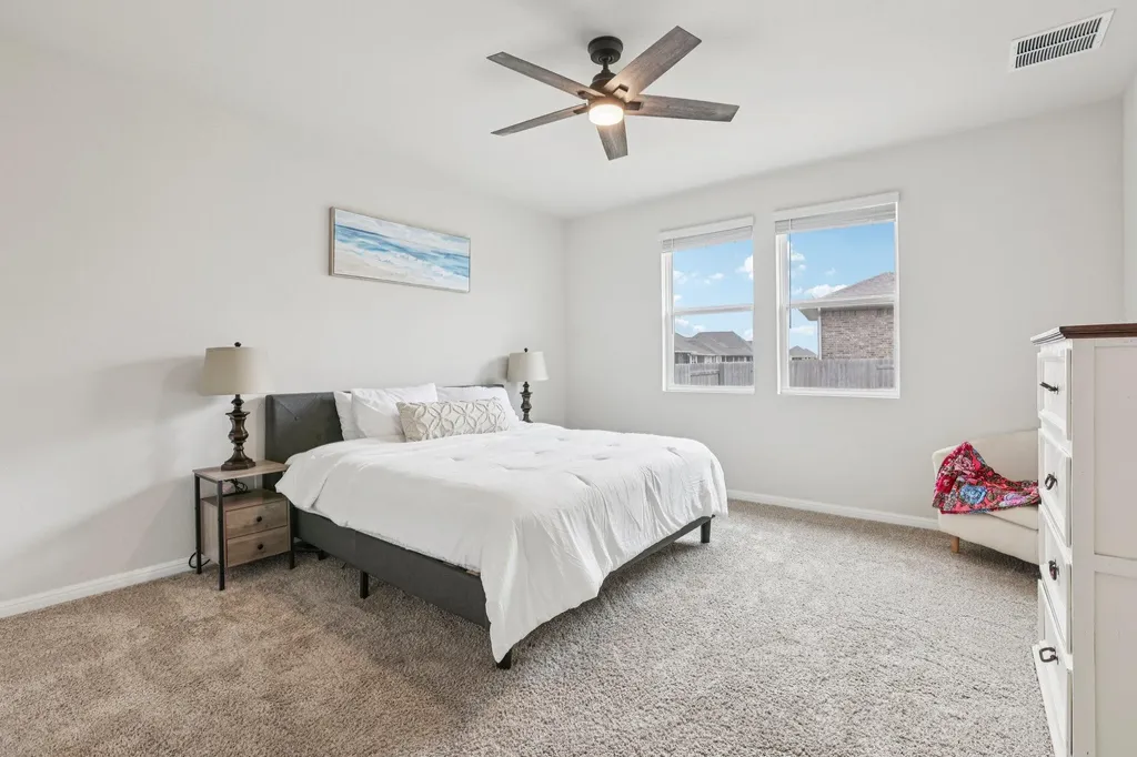204 Swinging H Lane Georgetown TX 78633