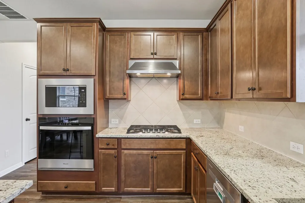 204 Swinging H Lane Georgetown TX 78633
