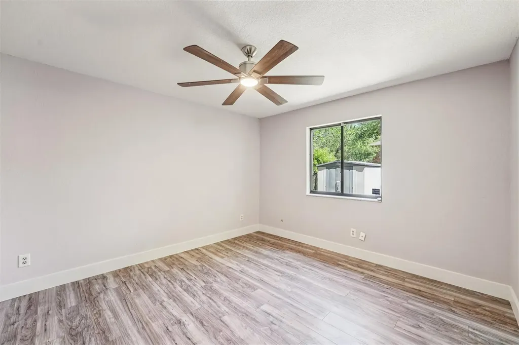 13106 Overton Pass Austin TX 78729