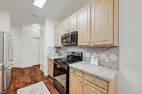 7 Muirfield Greens Cove Lakeway TX 78738