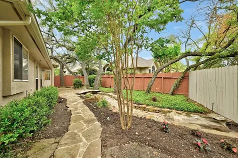 7 Muirfield Greens Cove Lakeway TX 78738