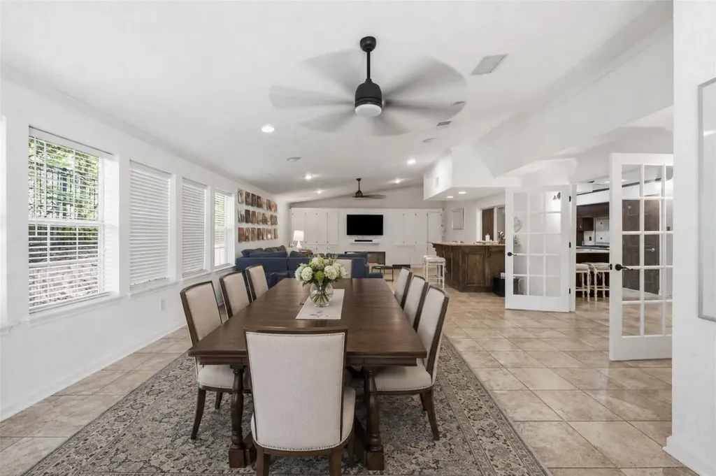 3409 Lakeside Drive Austin TX 78723