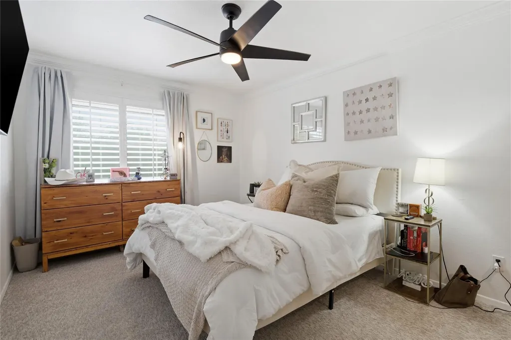 3409 Lakeside Drive Austin TX 78723