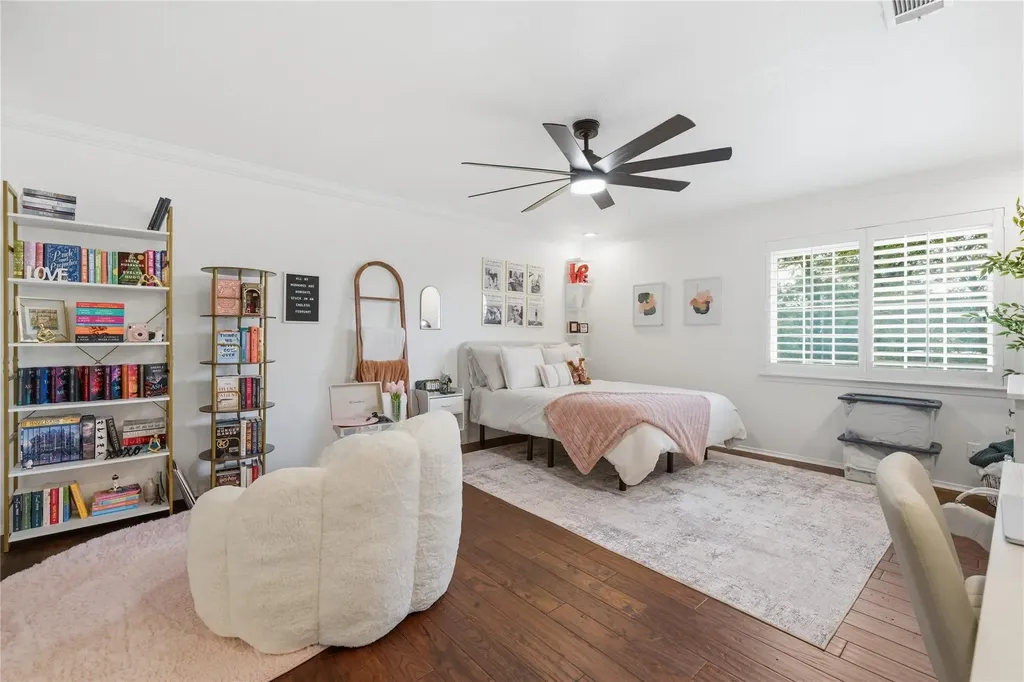 3409 Lakeside Drive Austin TX 78723