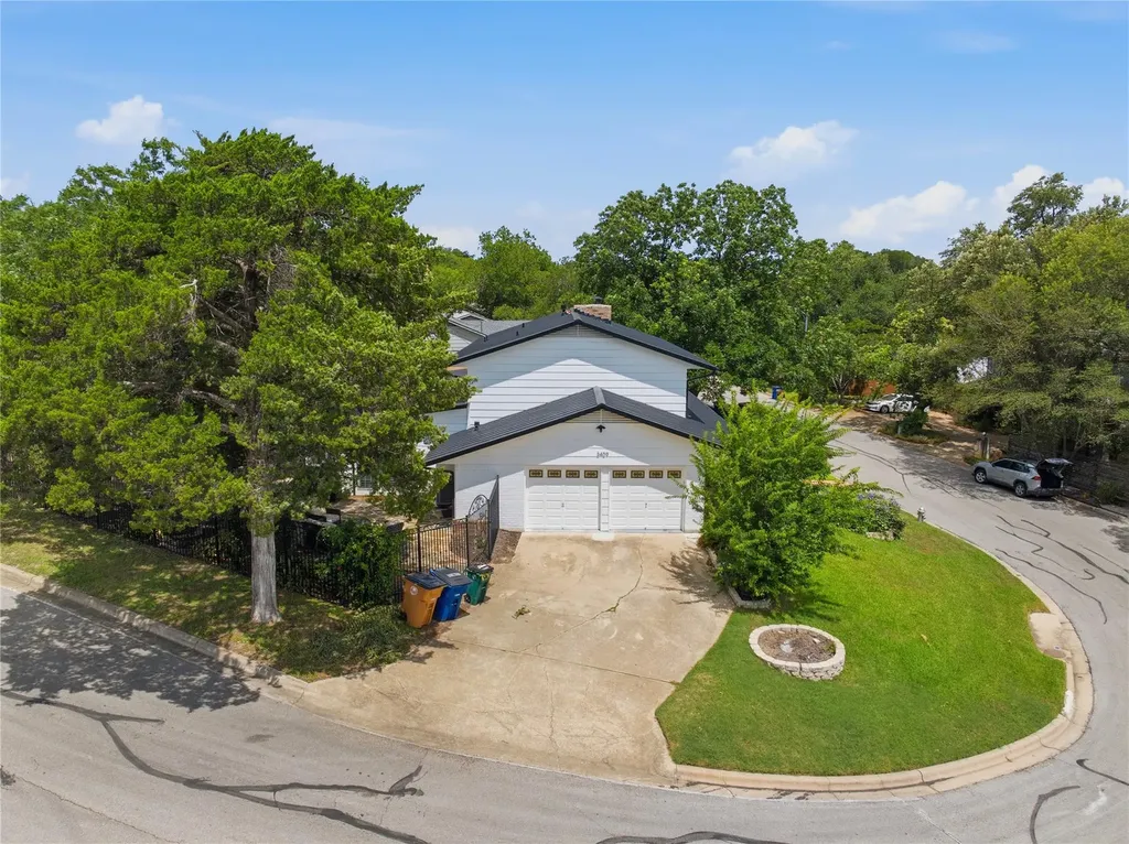 3409 Lakeside Drive Austin TX 78723