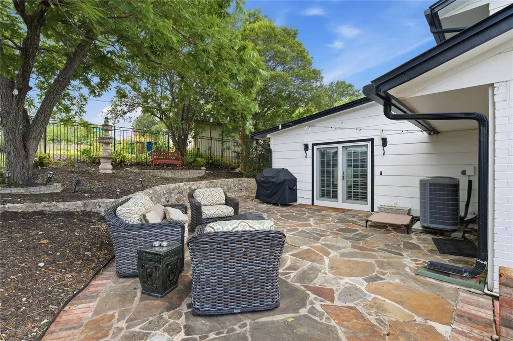 3409 Lakeside Drive Austin TX 78723