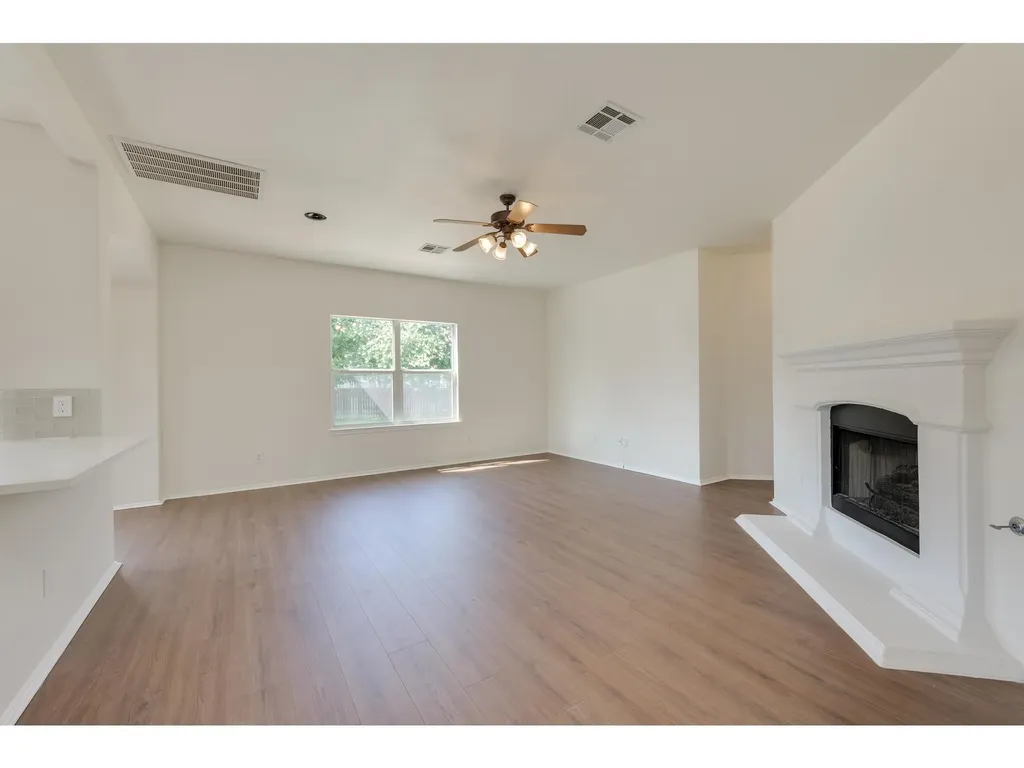 2700 Mission Tejas Drive Pflugerville TX 78660