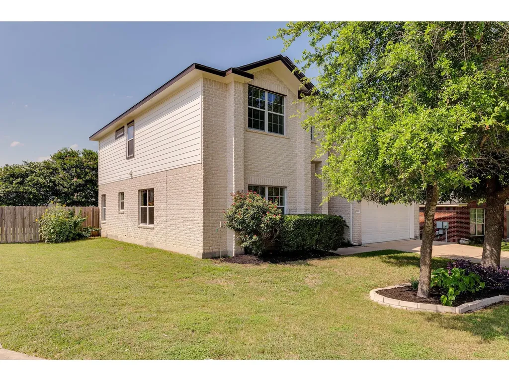 2700 Mission Tejas Drive Pflugerville TX 78660