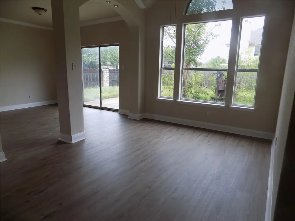 301 Thunderbay Drive Georgetown TX 78626